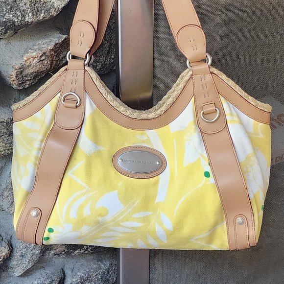 Tommy Hilfiger Yellow Floral Shoulder Bag - Picture 2 of 16